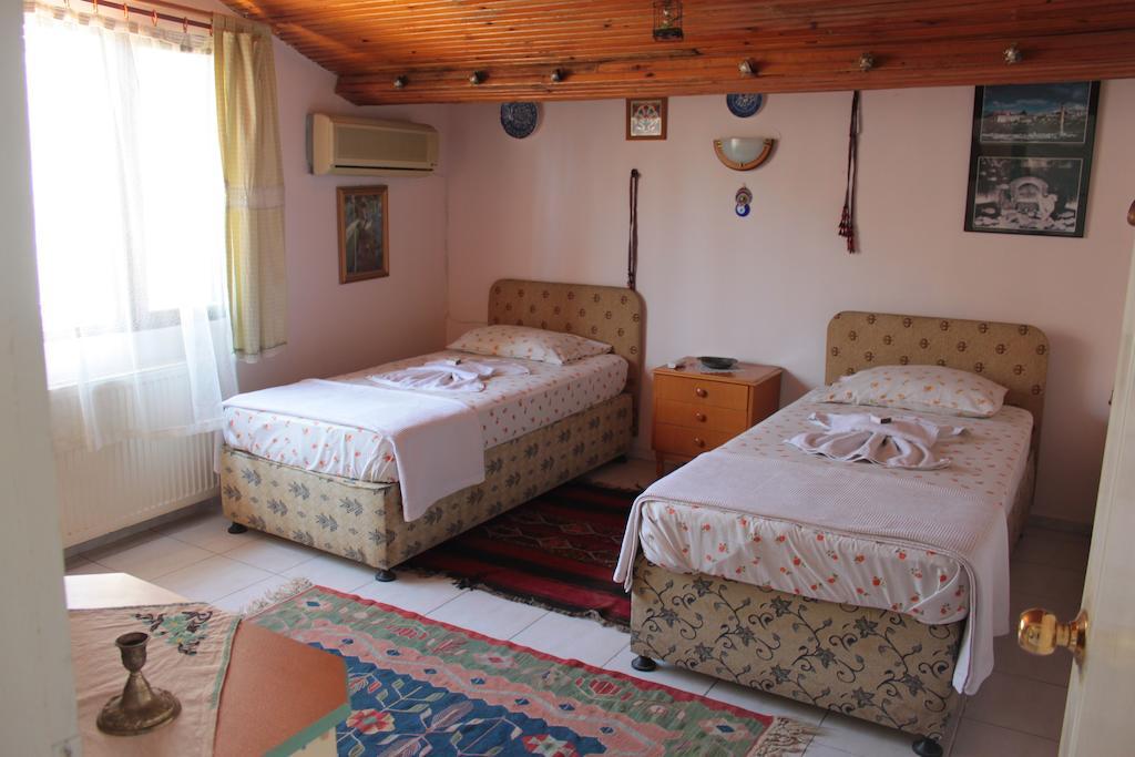 Efes Antik Hotel Selçuk Bilik gambar